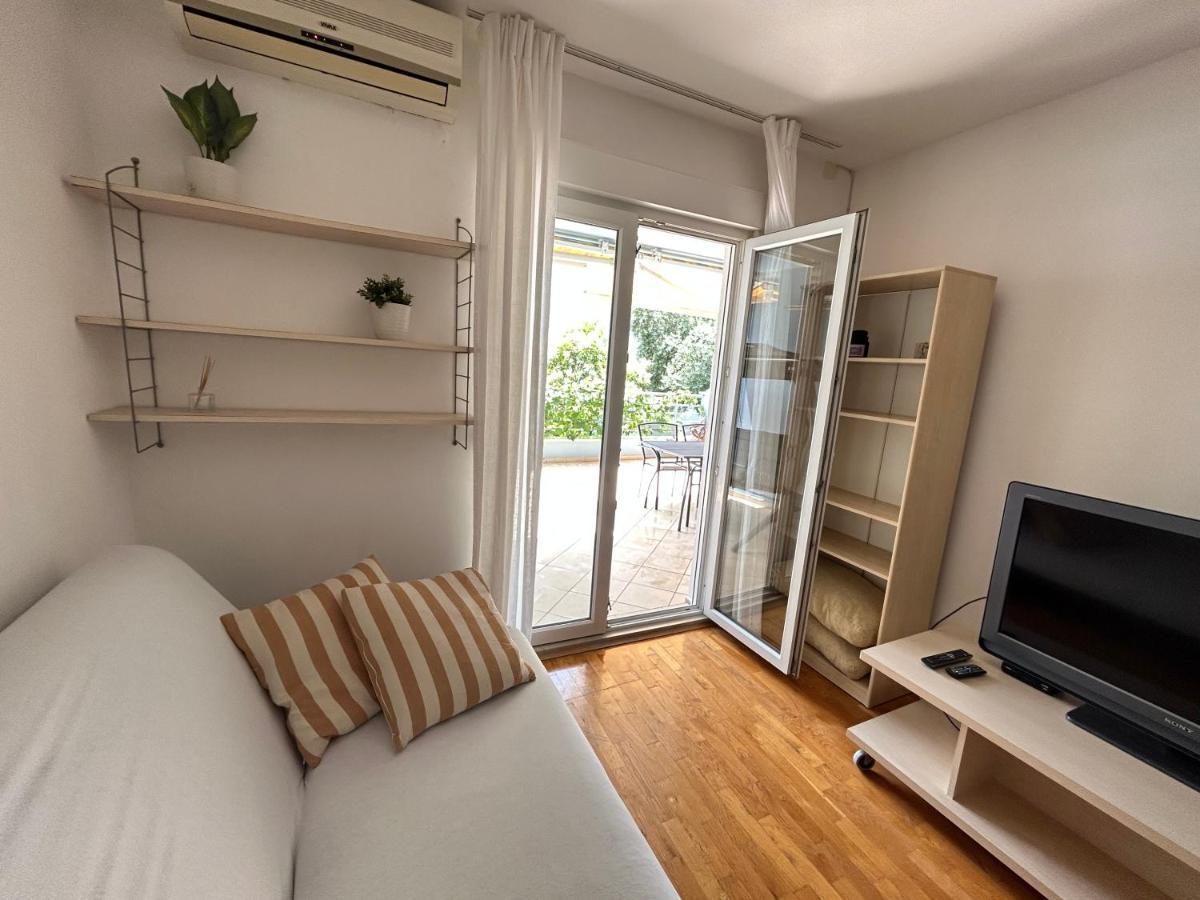 Beach Apartment Summertime สปลิท ภายนอก รูปภาพ
