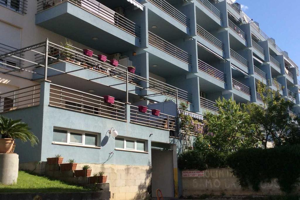 Beach Apartment Summertime สปลิท ภายนอก รูปภาพ